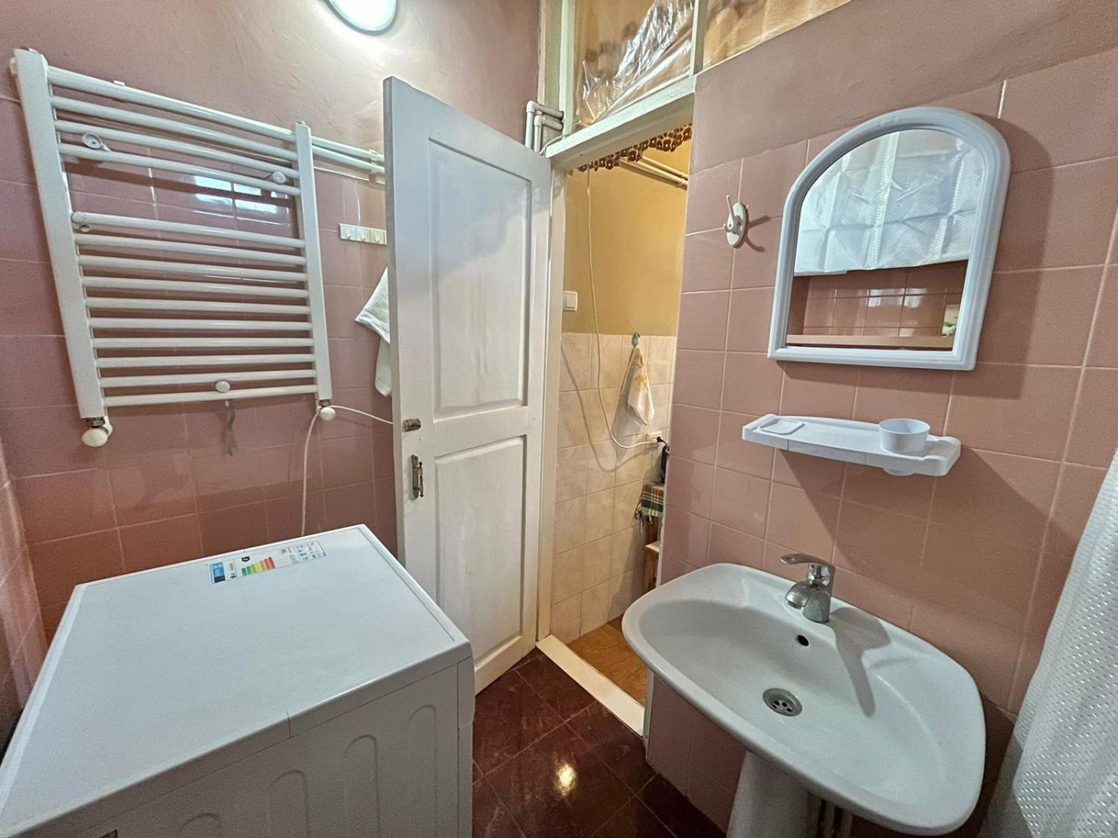 Apartment Down Town Group Tbilisi Luaran gambar